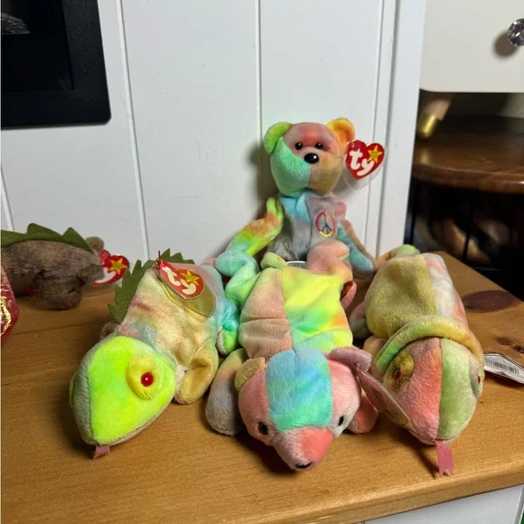 Ty Multicolor Stuffed Chameleon, bear and polar bear Set - Picture 3 of 3